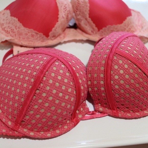 Victoria’s Secret Lot of 3 Bras 32DD Very Sexy Push Up & Dream Angel Demi - Picture 13 of 16